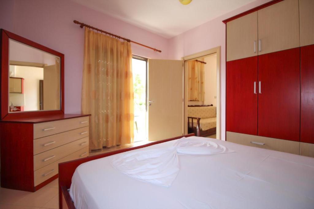 Guest house Zak's Ksamil